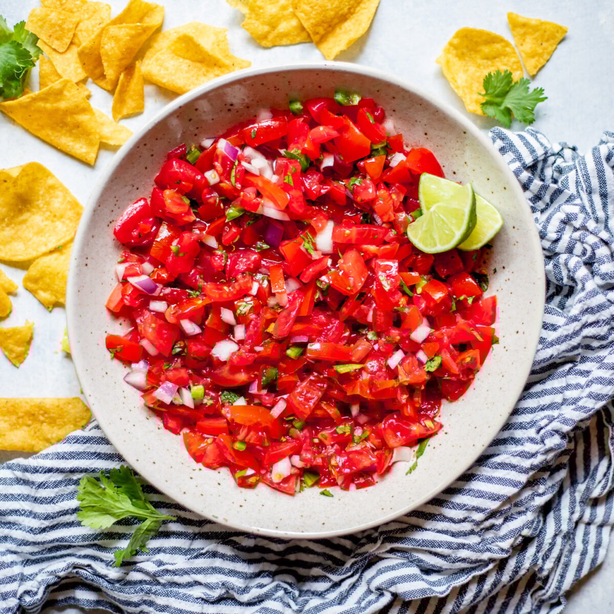 5Minute Fresh Tomato Salsa (Chipotle Copycat!) Real Food Whole Life